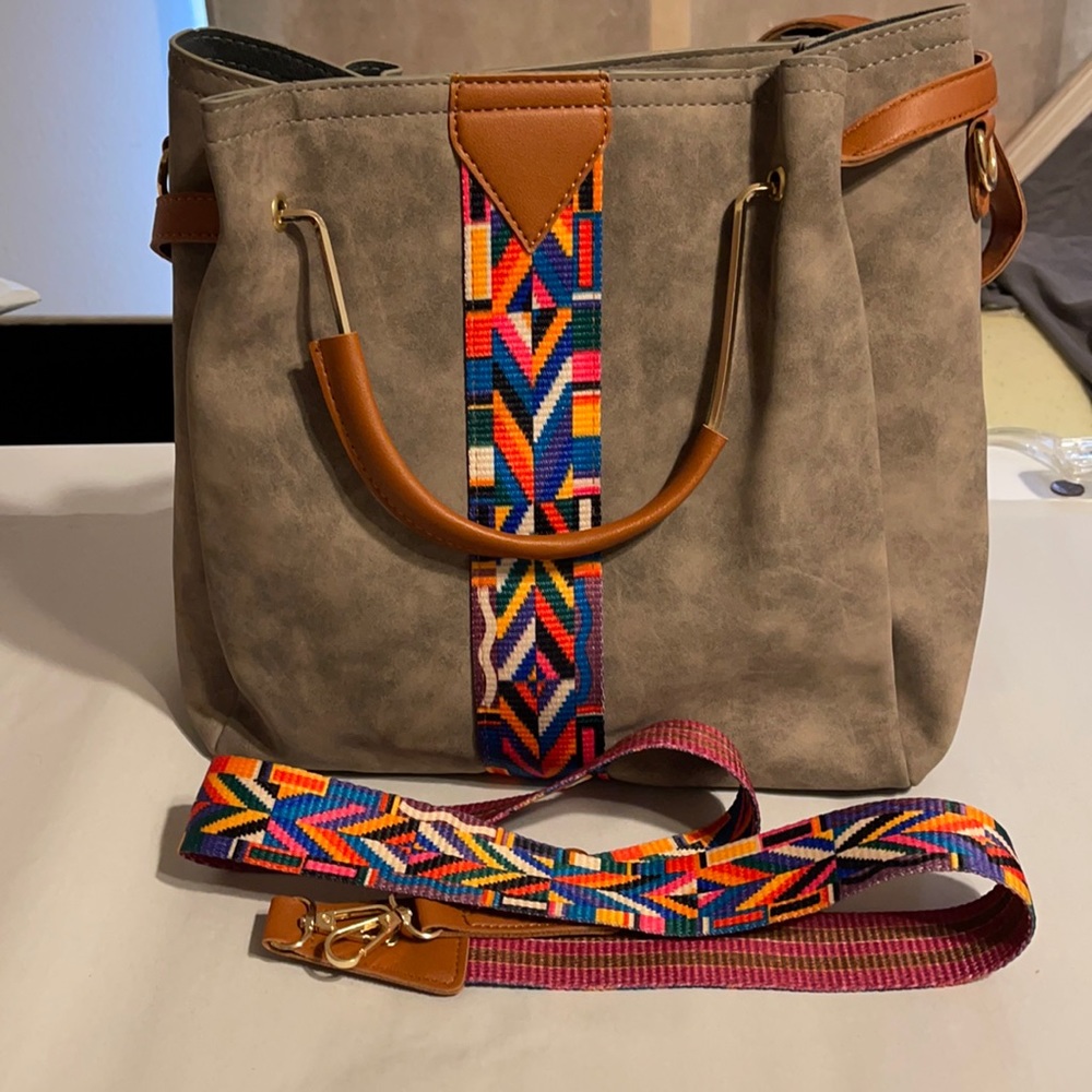 City Chic tote bag in gray,15”wide 14” tall